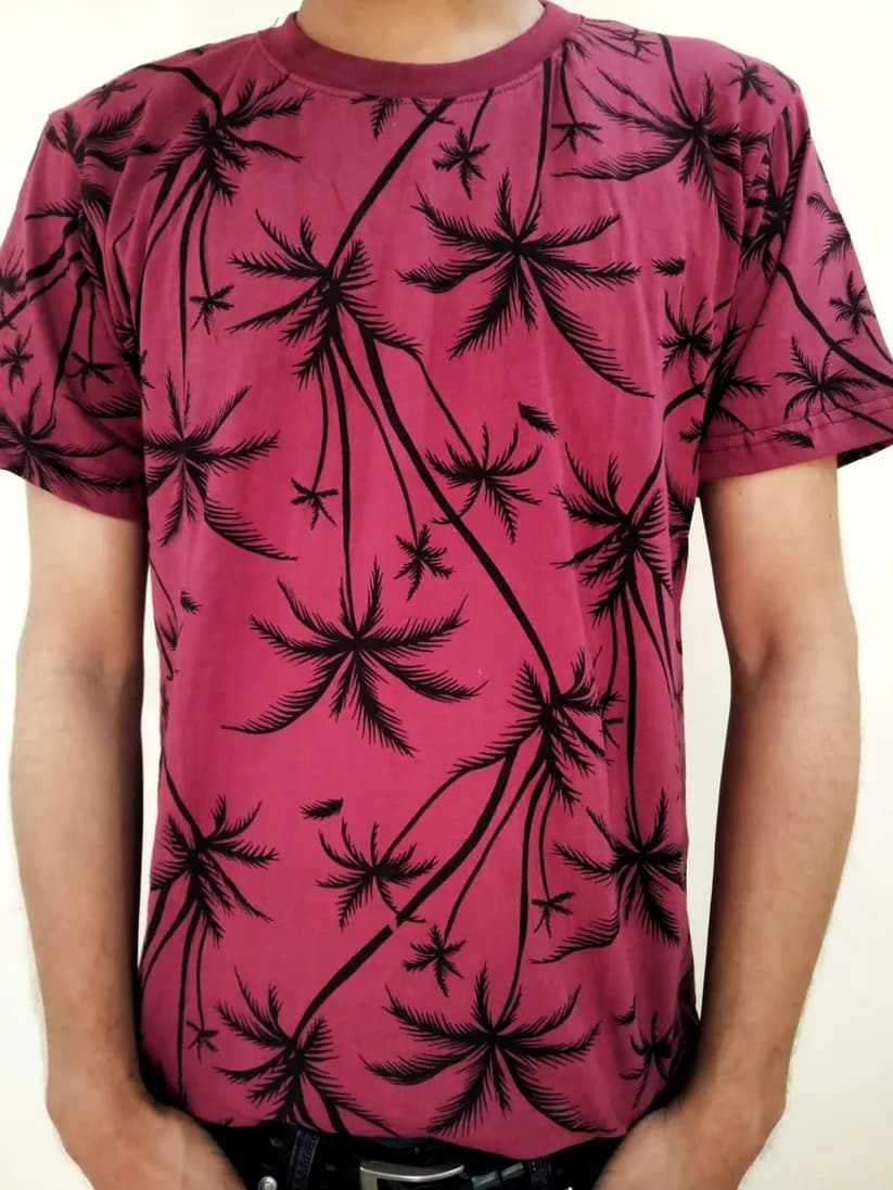 Maroon Tree Men's T- Shirt